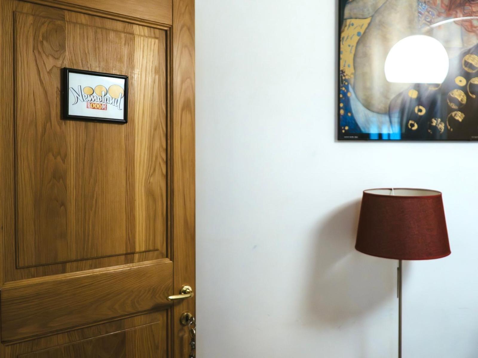 The Smallest Hostel Of ฟลอเรนซ์ ภายนอก รูปภาพ