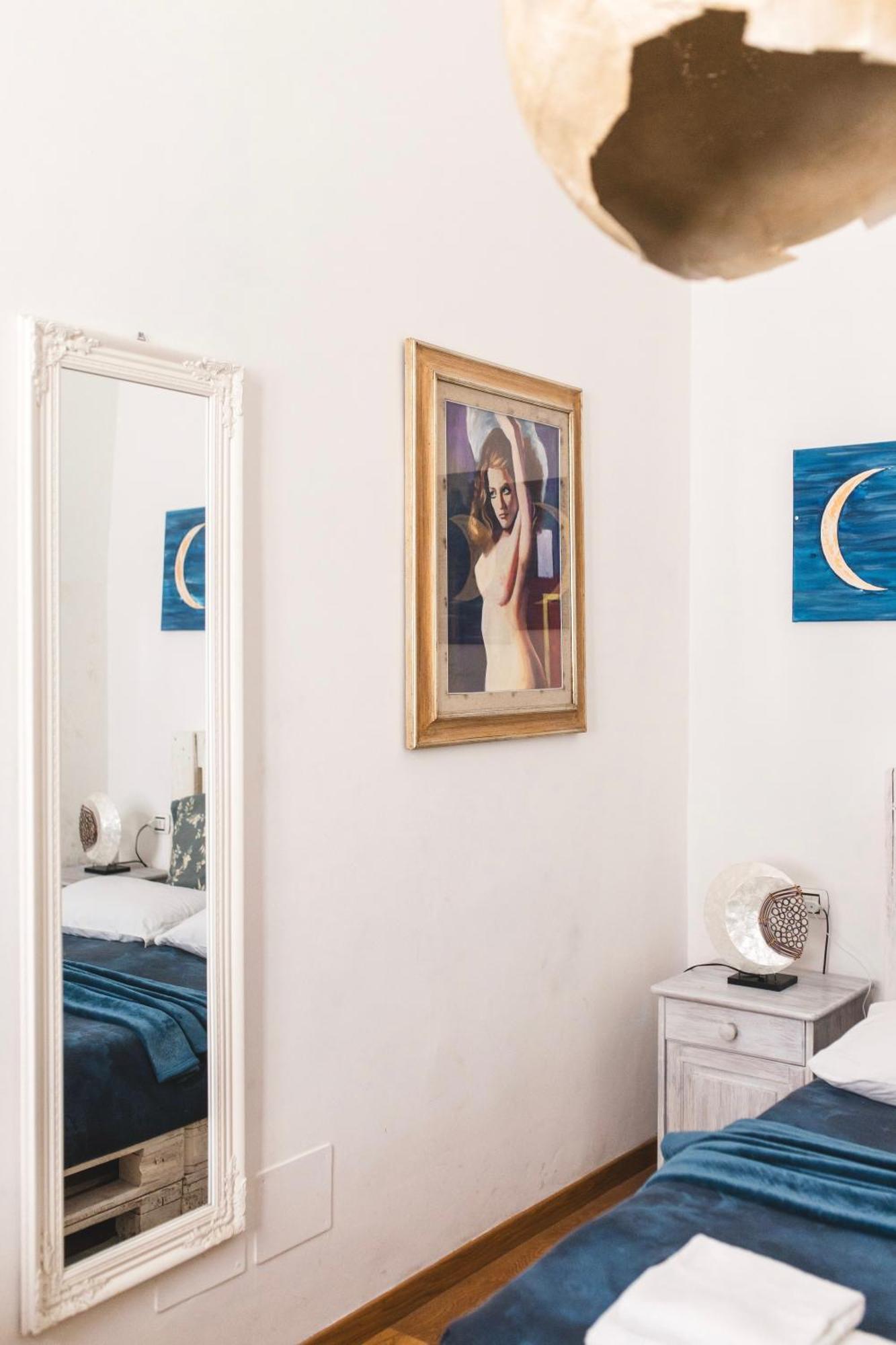 The Smallest Hostel Of ฟลอเรนซ์ ภายนอก รูปภาพ
