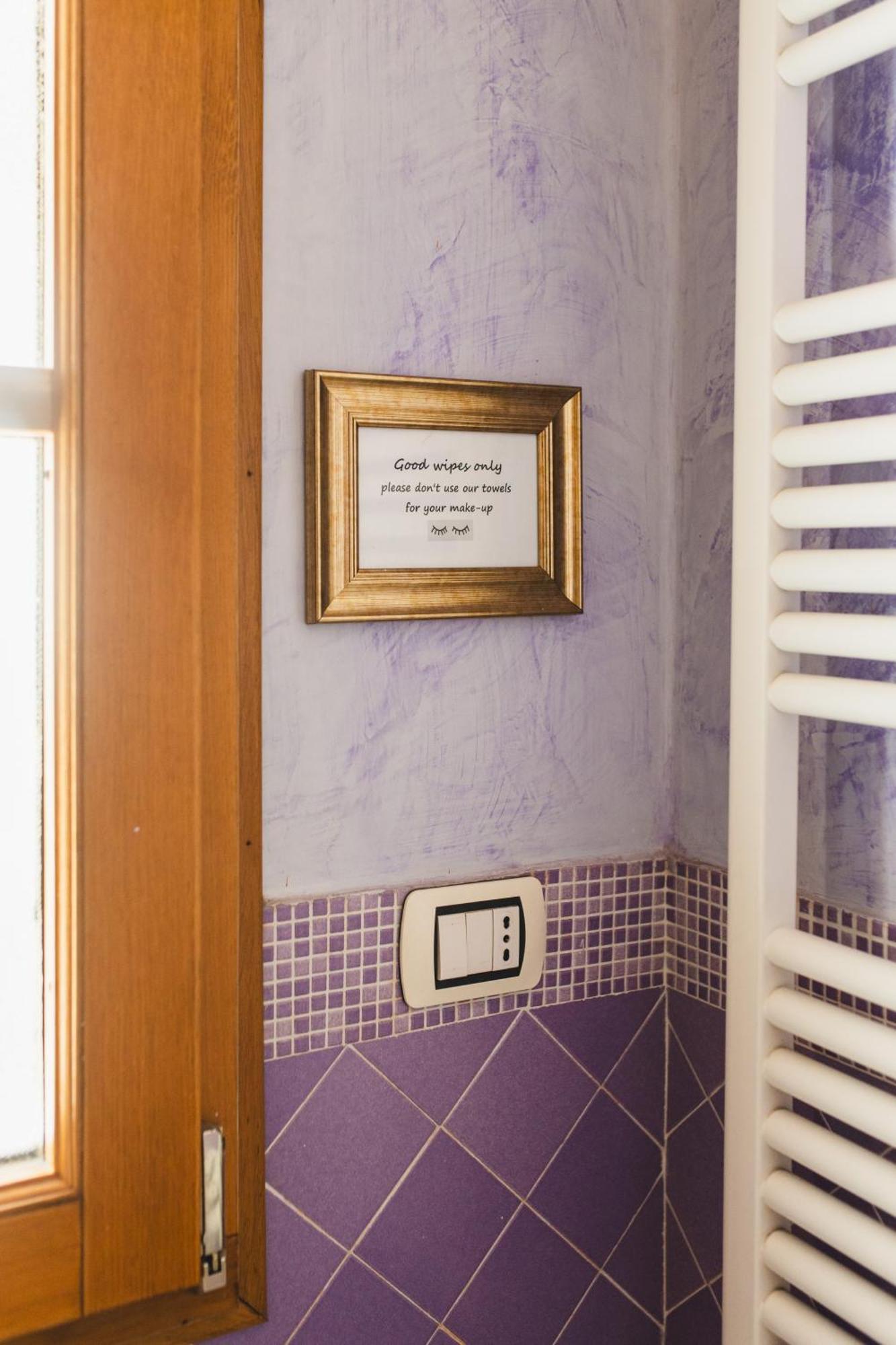The Smallest Hostel Of ฟลอเรนซ์ ภายนอก รูปภาพ